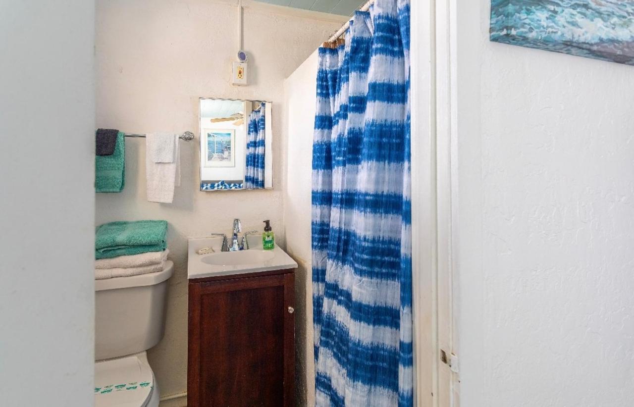 Bungalow 1 Minute From The Beach Suite #3 Englewood Exteriér fotografie